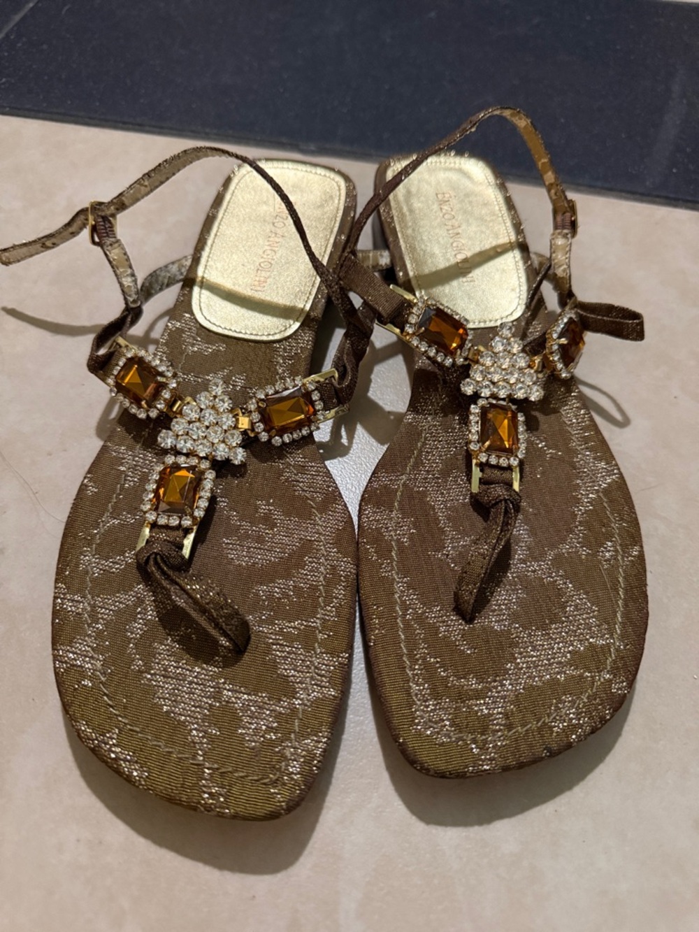 Enzo Angiolini Brown Jeweled T-Strap Sandals with Amber Stones